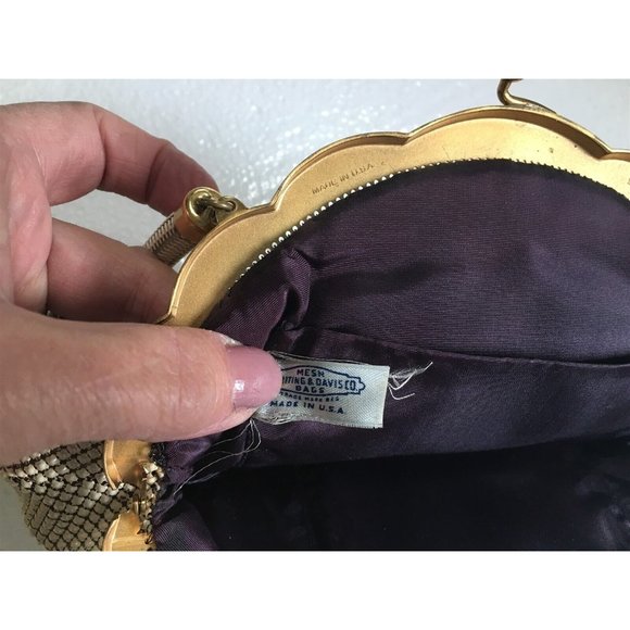 Vintage Whiting & Davis Mesh Purse kiss lock handbag USA White Cream - Picture 7 of 7